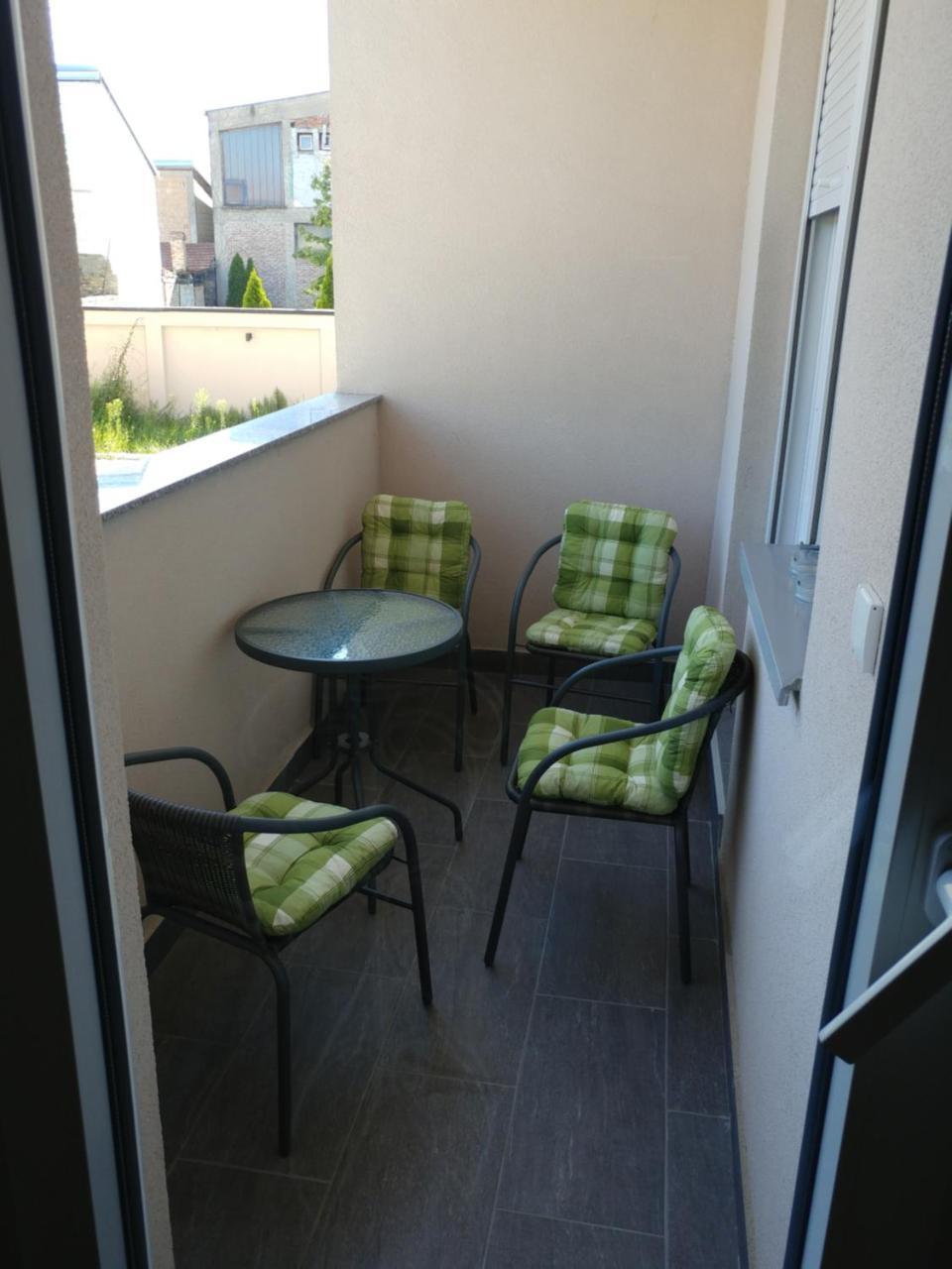 Jc10 Apartment 3 Bedroom, Free Parking, 73Sqm Novi Sad Exterior foto